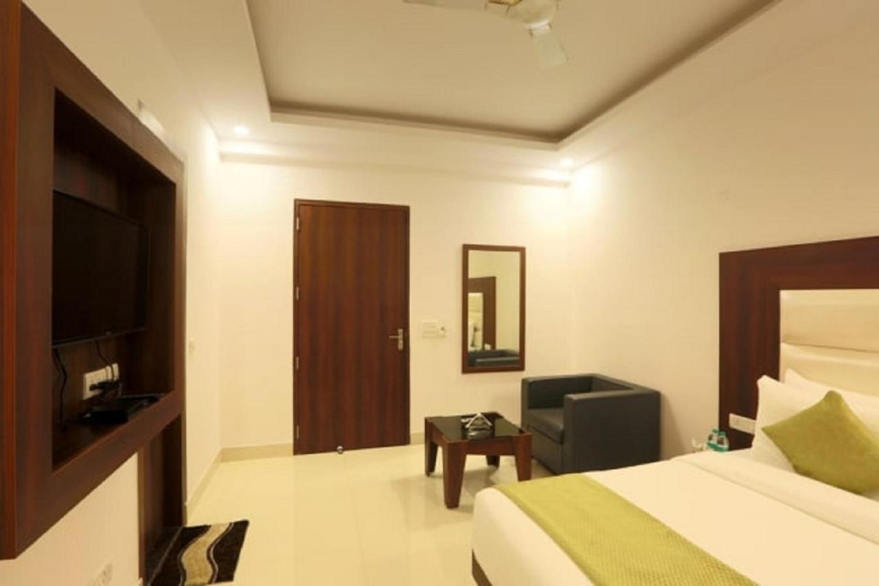 Hotel The Westend Green 新德里 外观 照片